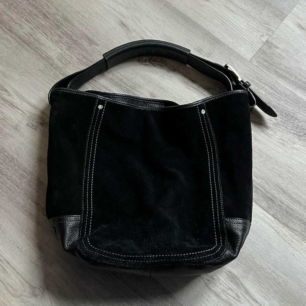 Vintage Cole Haan Leather bucket bag